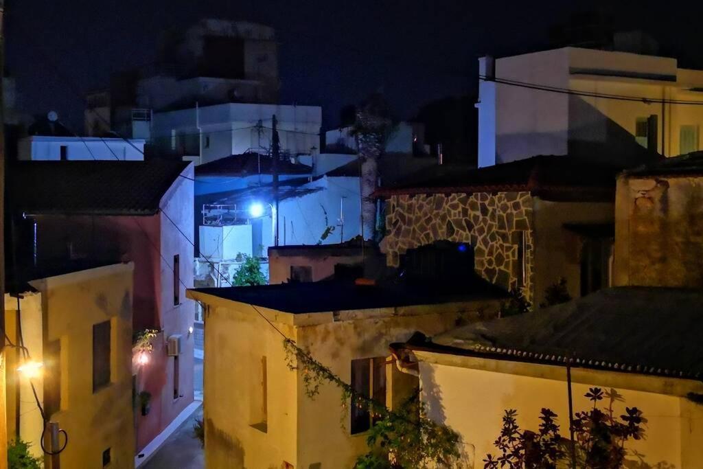 Ferienwohnung Quattro Domus Iraklio Exterior foto